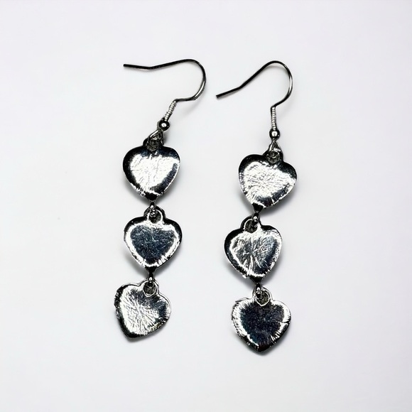 Red Heart Trio Glittery Red & Silver Dangle Earrings Valentine’s Day Nwt - Picture 4 of 8
